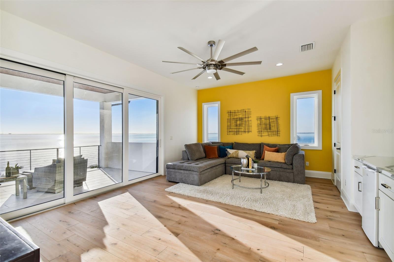 SUNSET PARK ISLES UNIT 5 - Residential