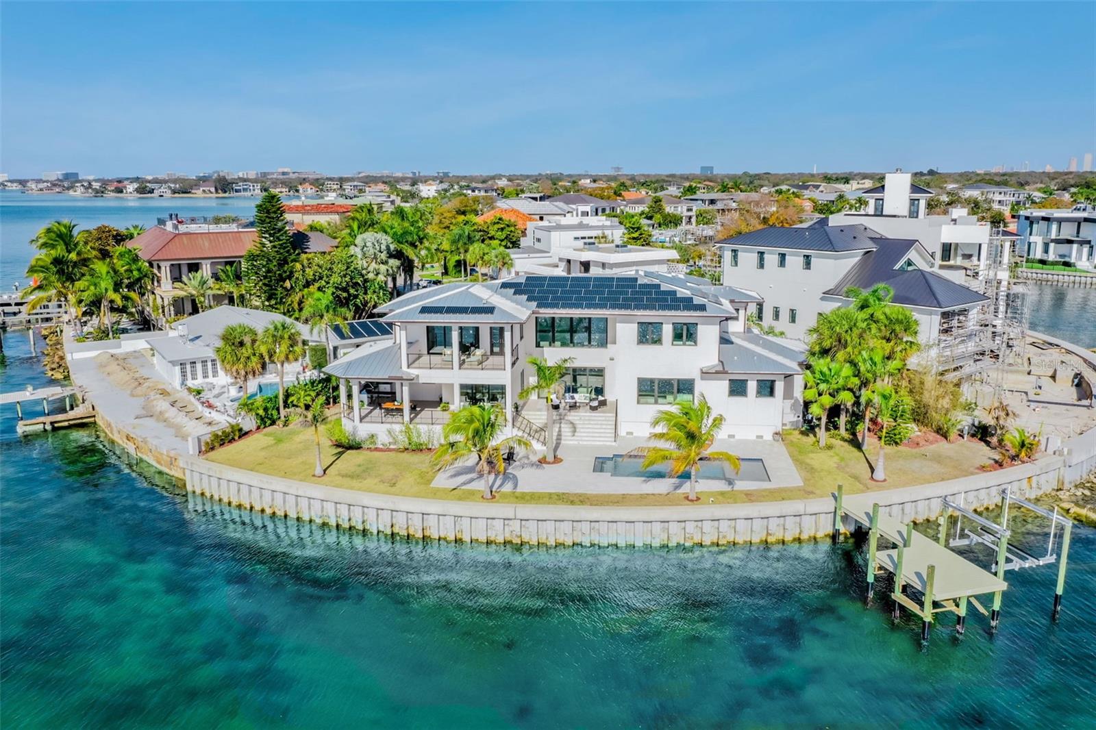 SUNSET PARK ISLES UNIT 5 - Residential