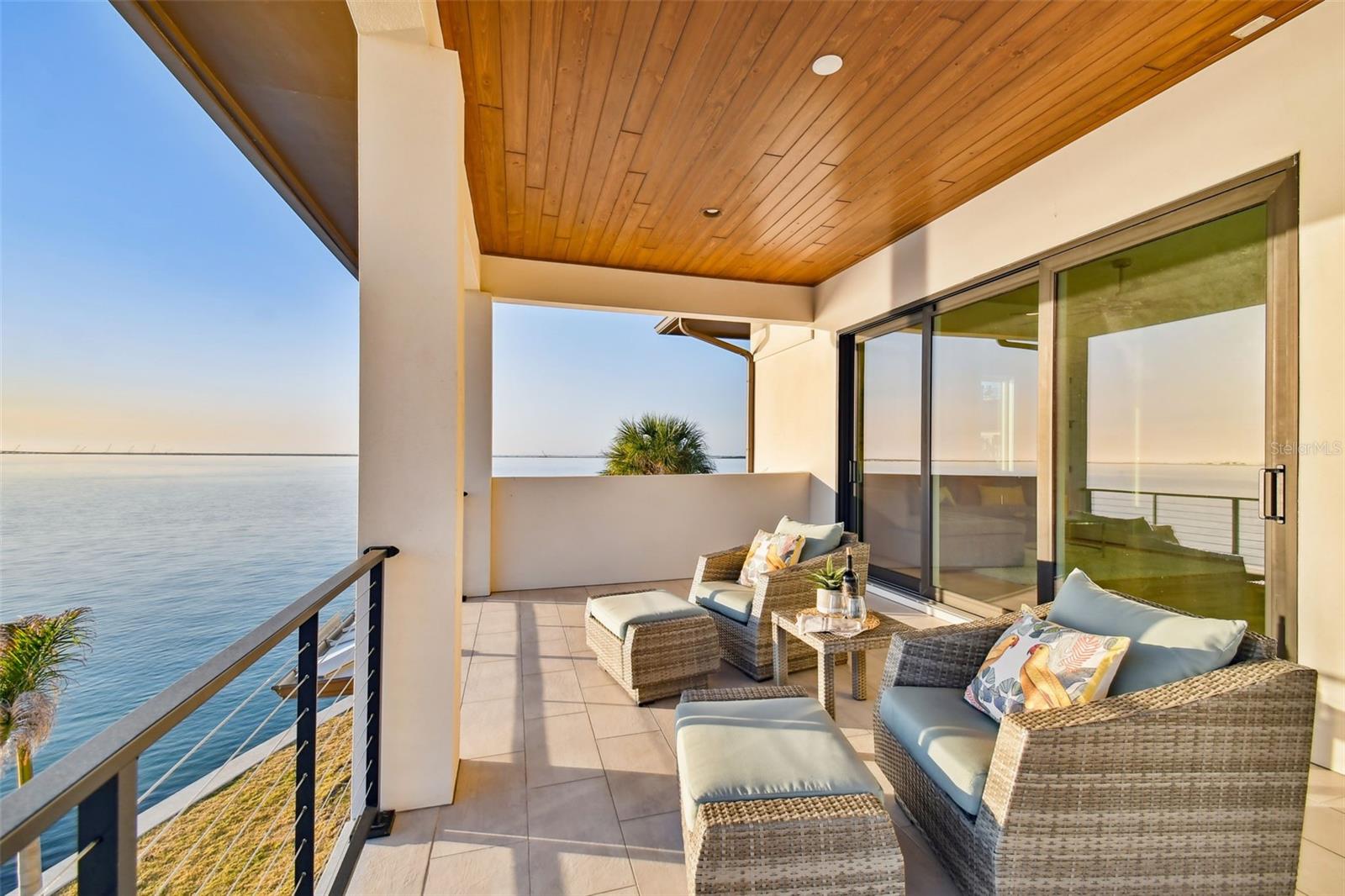 SUNSET PARK ISLES UNIT 5 - Residential