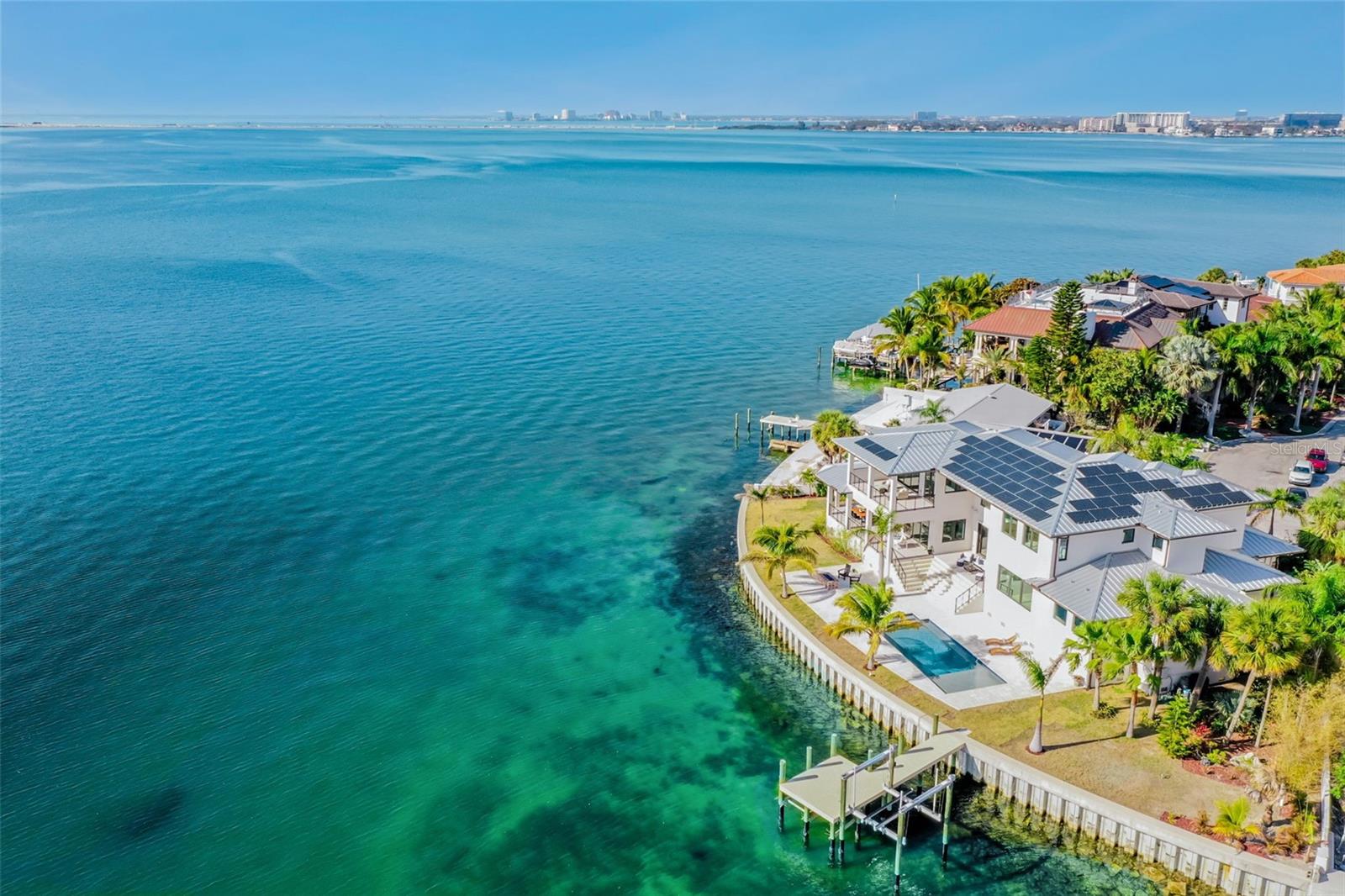 SUNSET PARK ISLES UNIT 5 - Residential