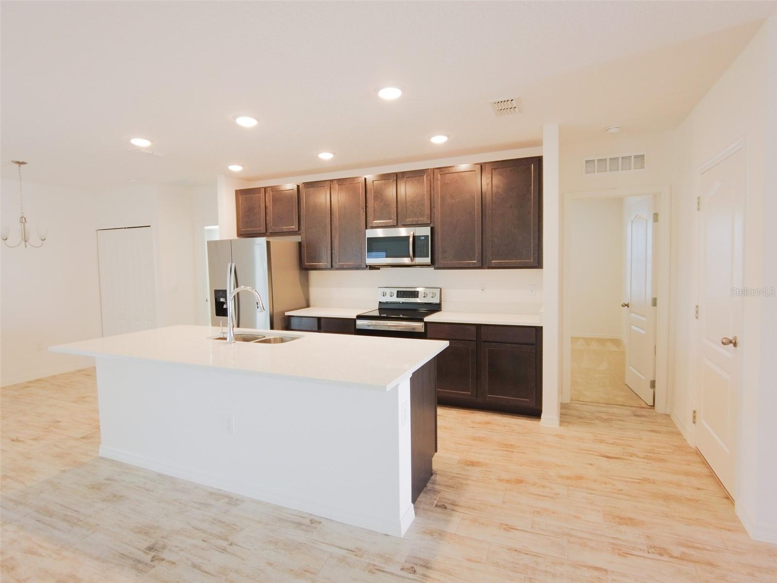 NORTHRIDGE RESERVE - Residential Lease