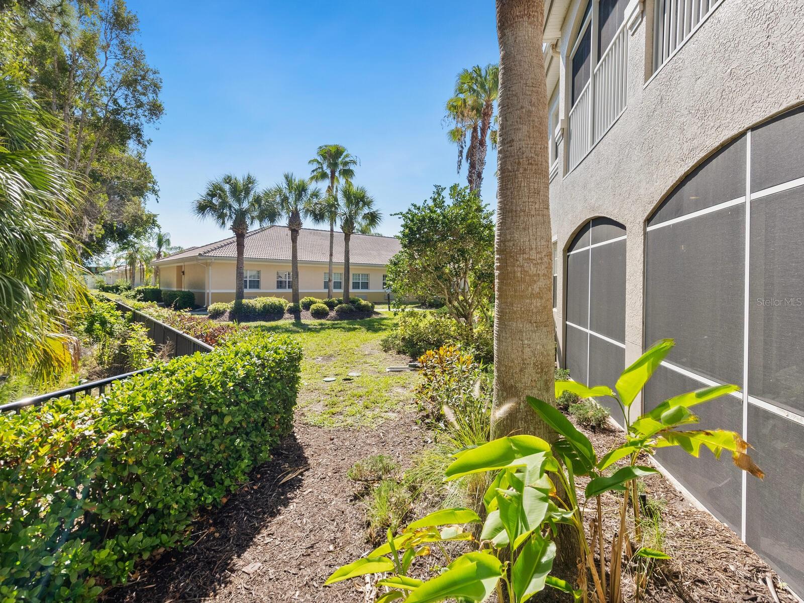 THE VILLAS AT VENICE - Residential