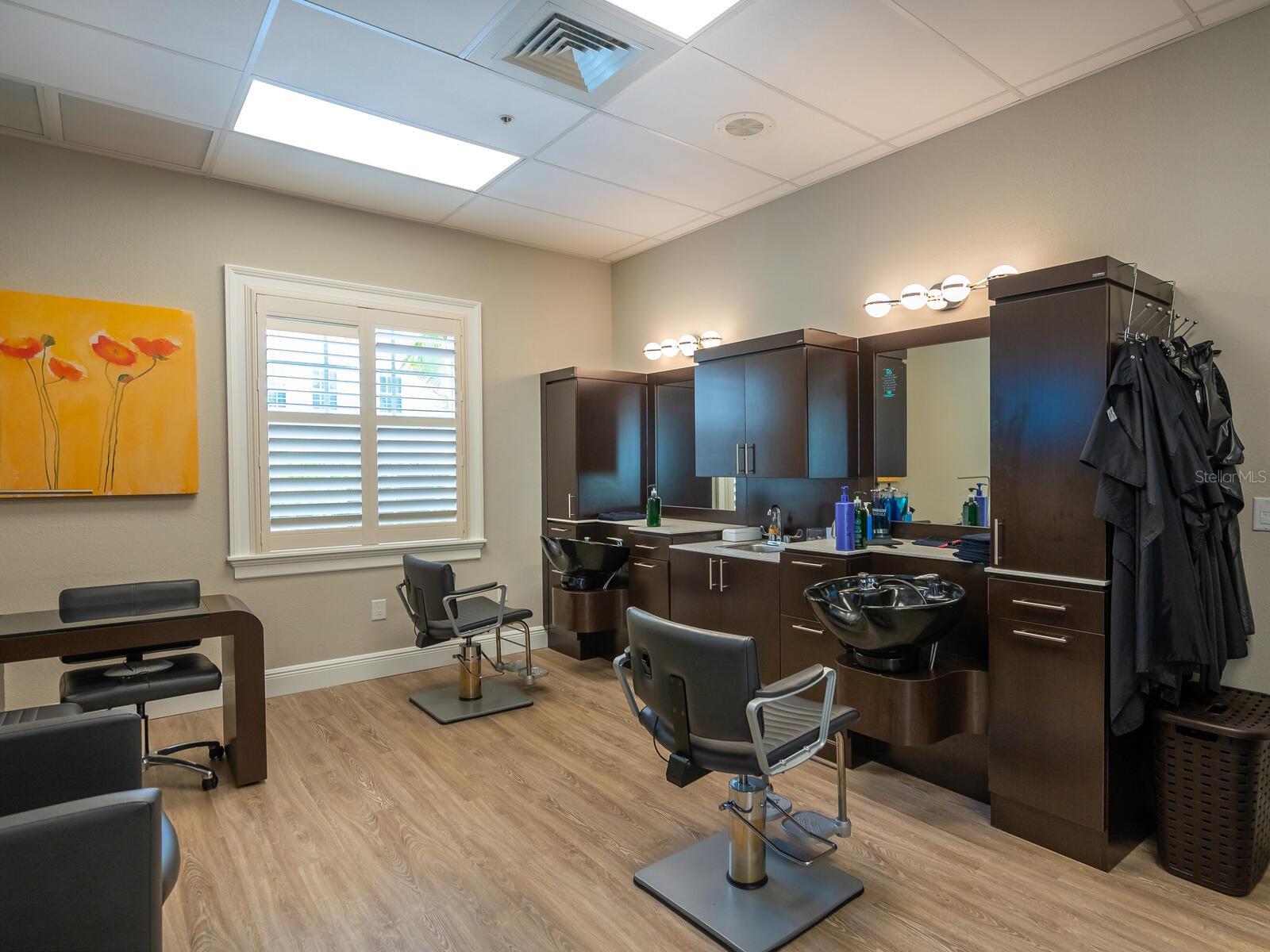 THE VILLAS AT VENICE - Residential