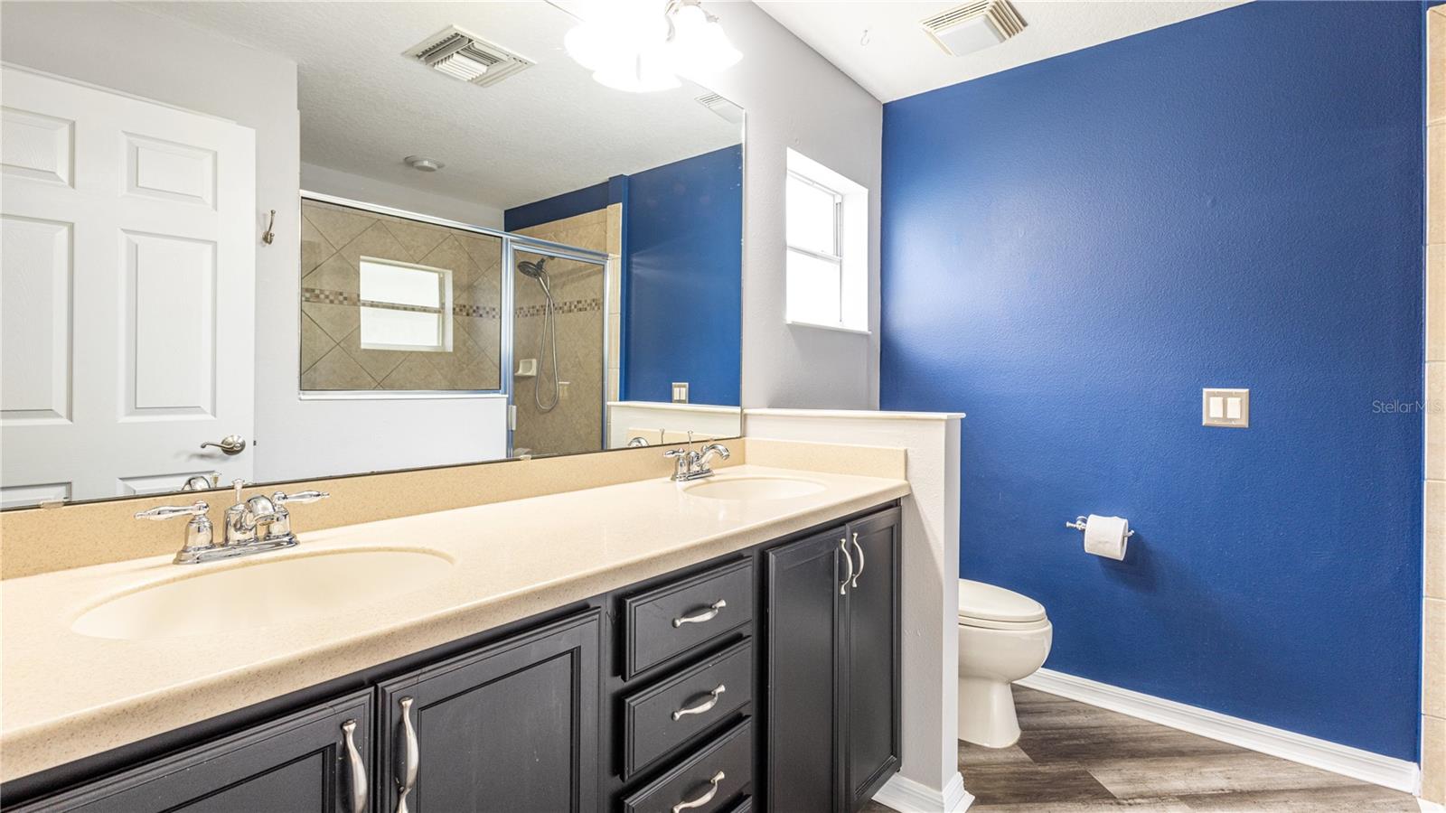 LEESBURG ARLINGTON RIDGE PH 1-B - Residential Lease