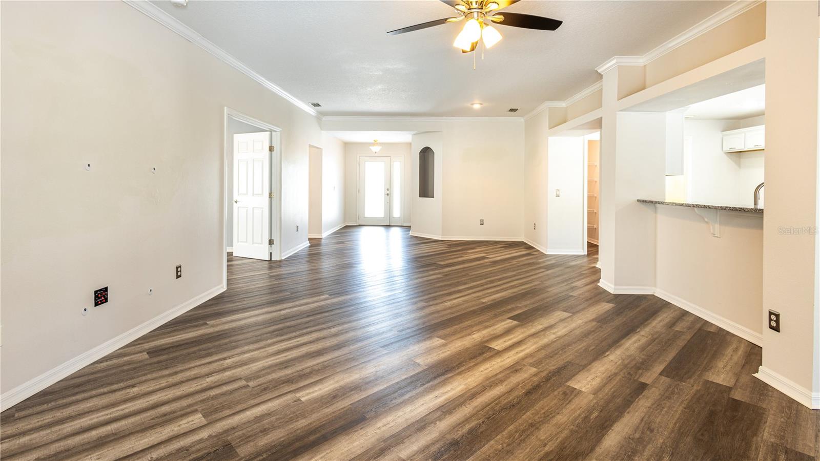 LEESBURG ARLINGTON RIDGE PH 1-B - Residential Lease