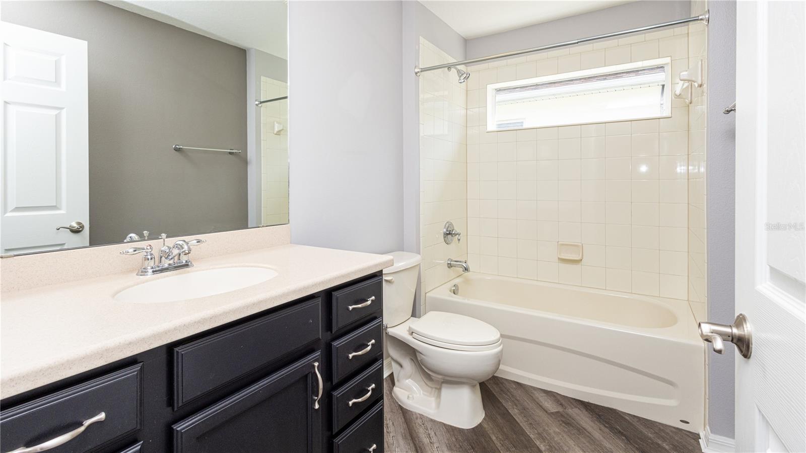 LEESBURG ARLINGTON RIDGE PH 1-B - Residential Lease