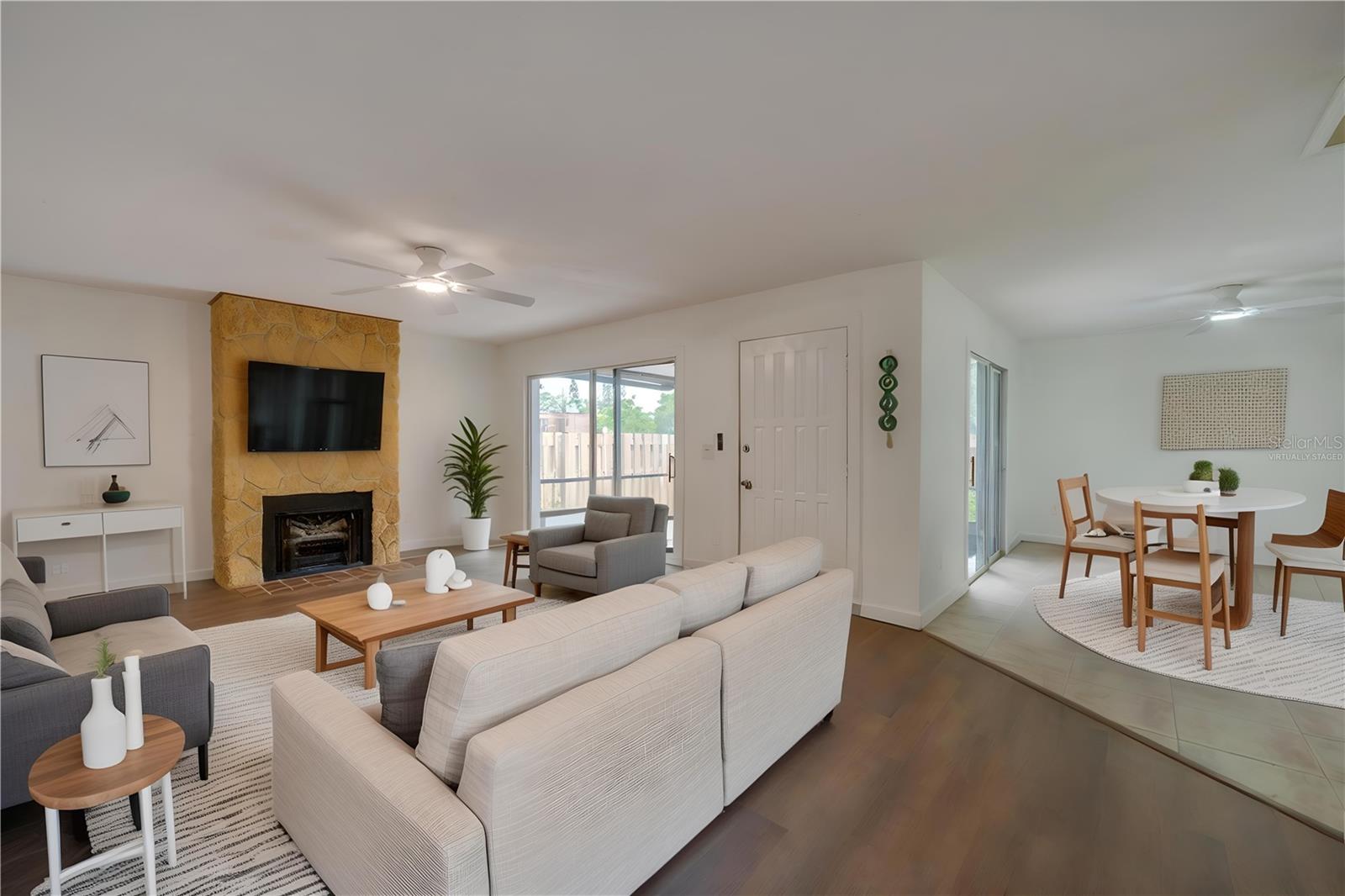 SPRINGWOOD VILLAGE UNIT 01 - Residential