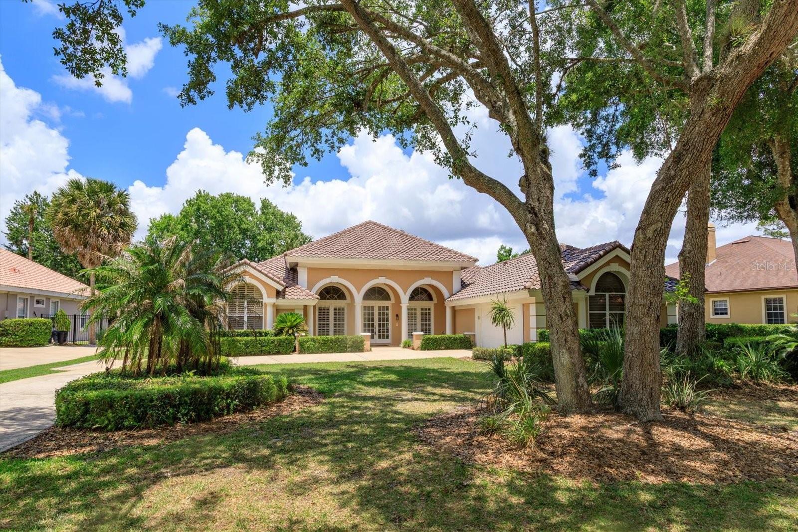 4965 SHORELINE CIRCLE