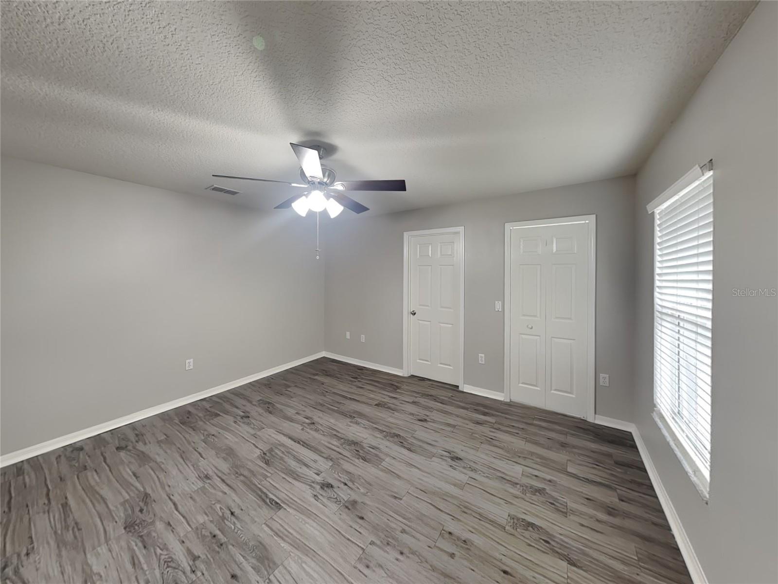 DAYTONA PARK ESTATES SEC C - Residential Lease