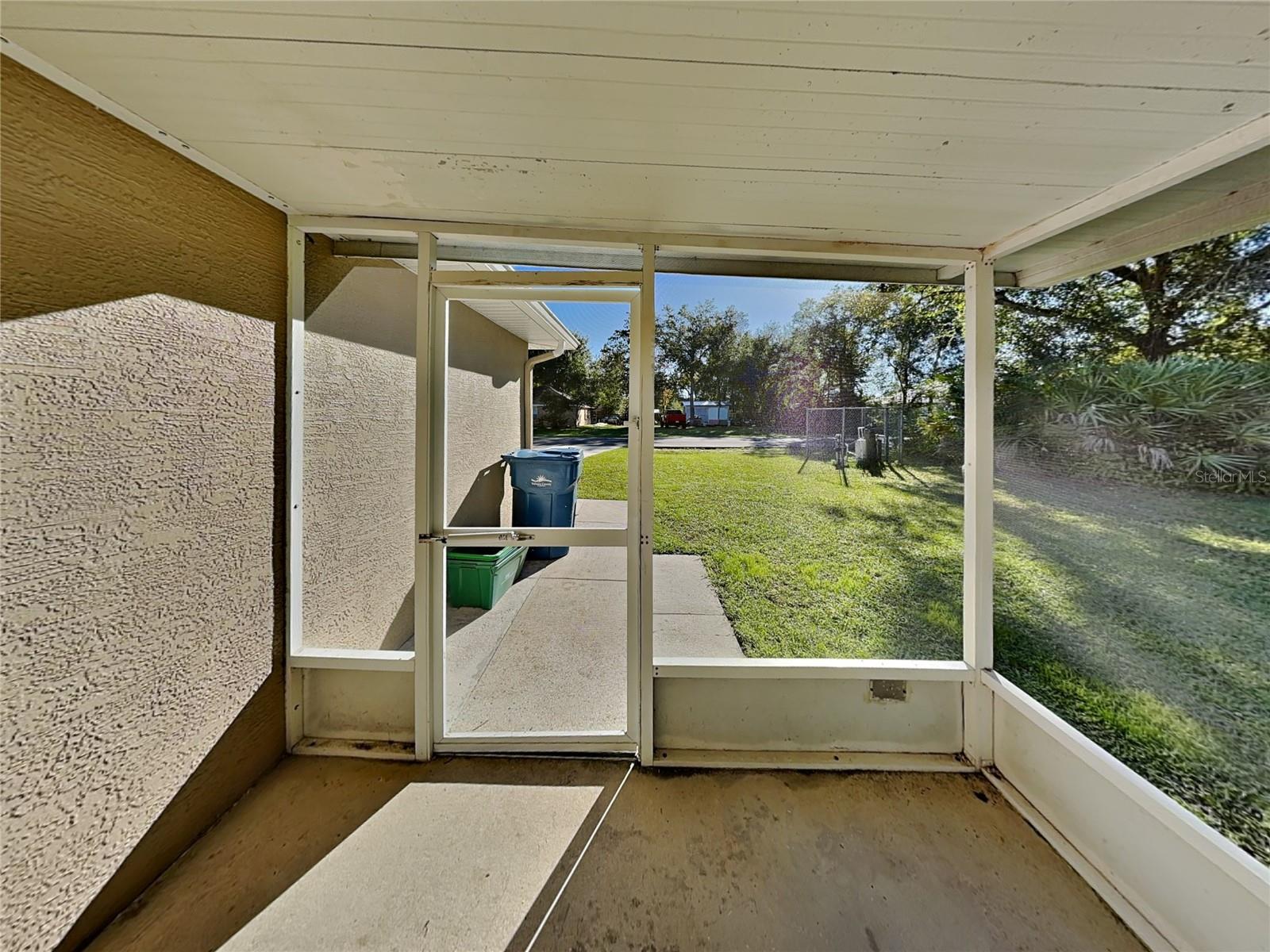 DAYTONA PARK ESTATES SEC C - Residential Lease