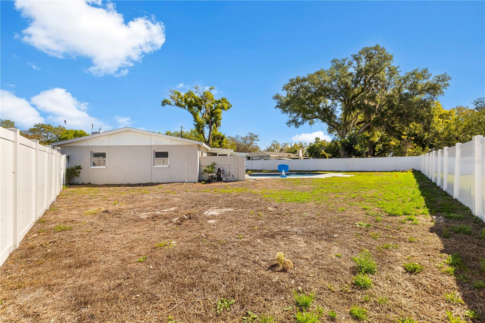 UNPLATTED - Residential