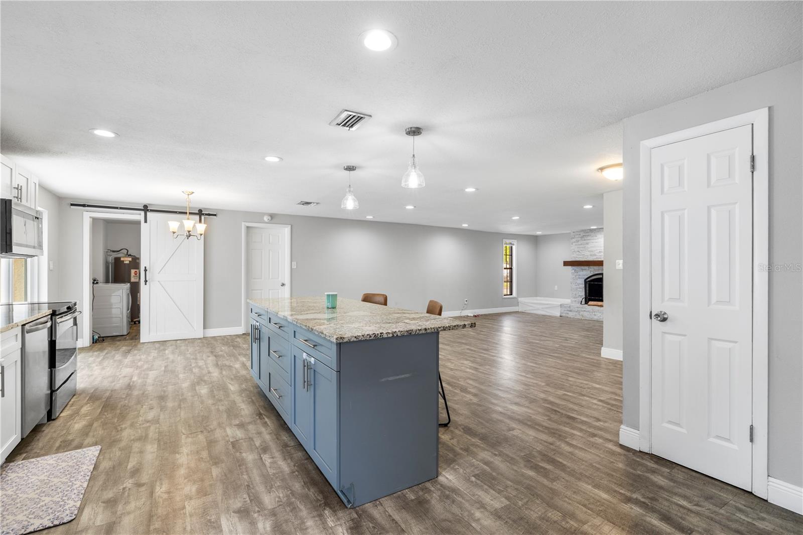 UNPLATTED - Residential