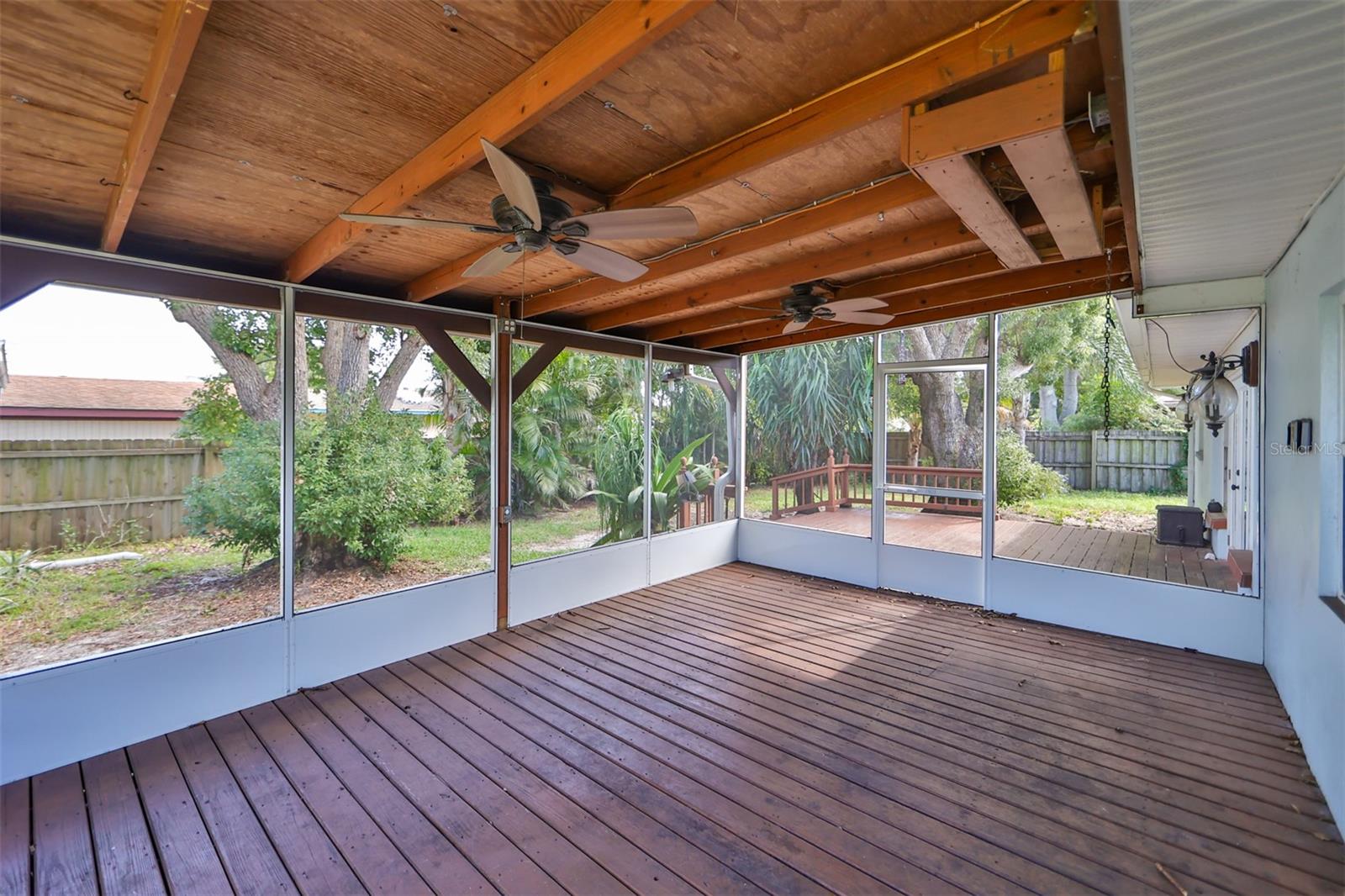 ROSERY GROVE VILLA - Residential