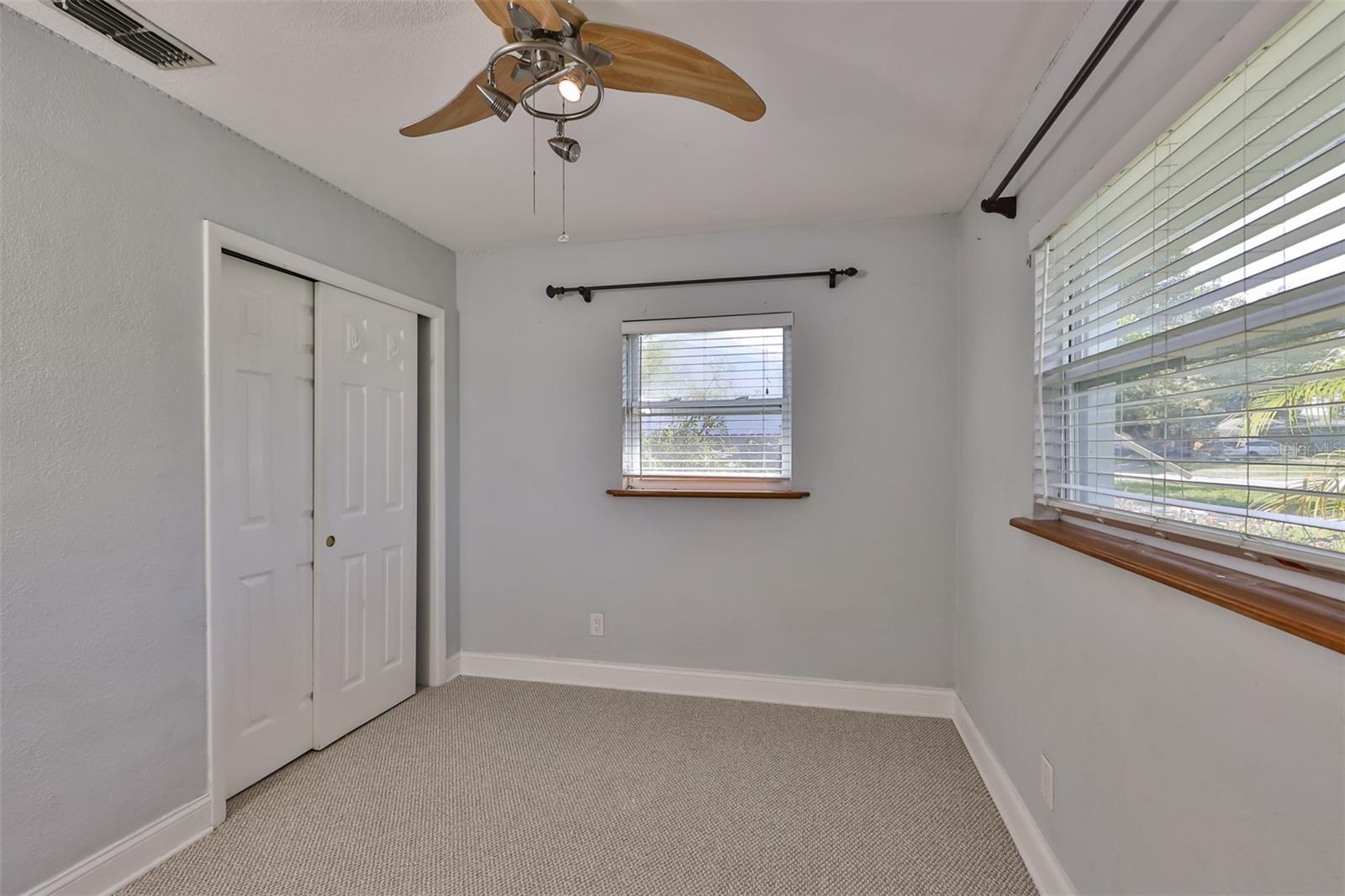 ROSERY GROVE VILLA - Residential