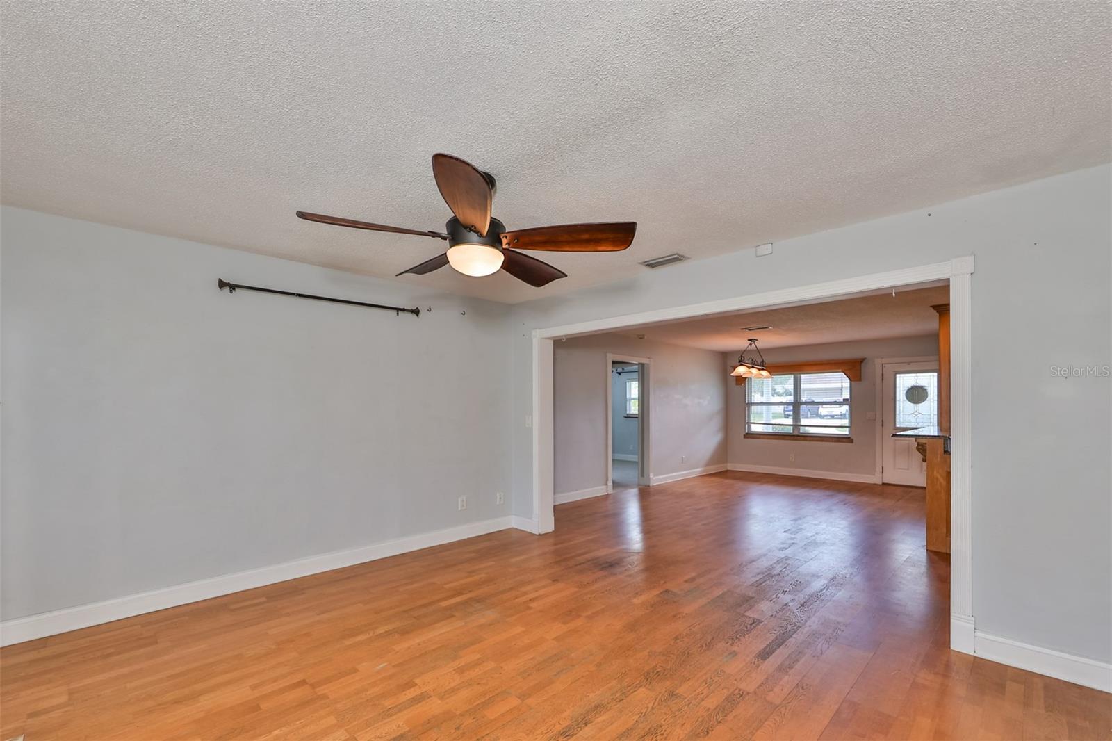 ROSERY GROVE VILLA - Residential