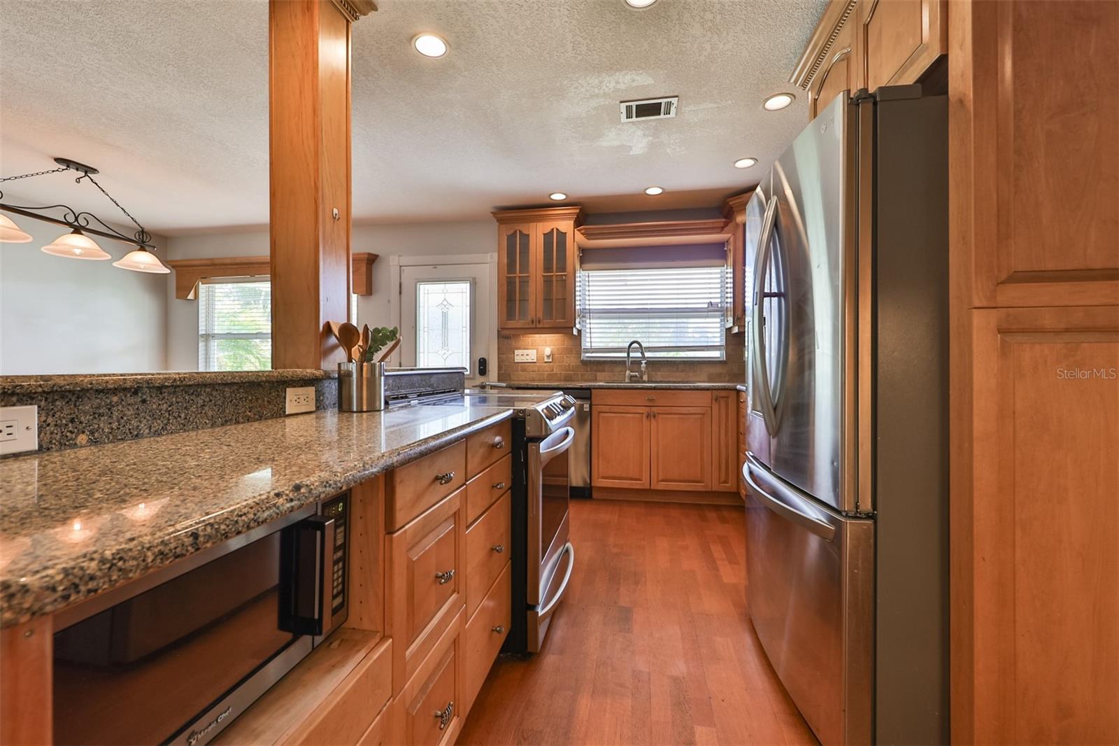 ROSERY GROVE VILLA - Residential