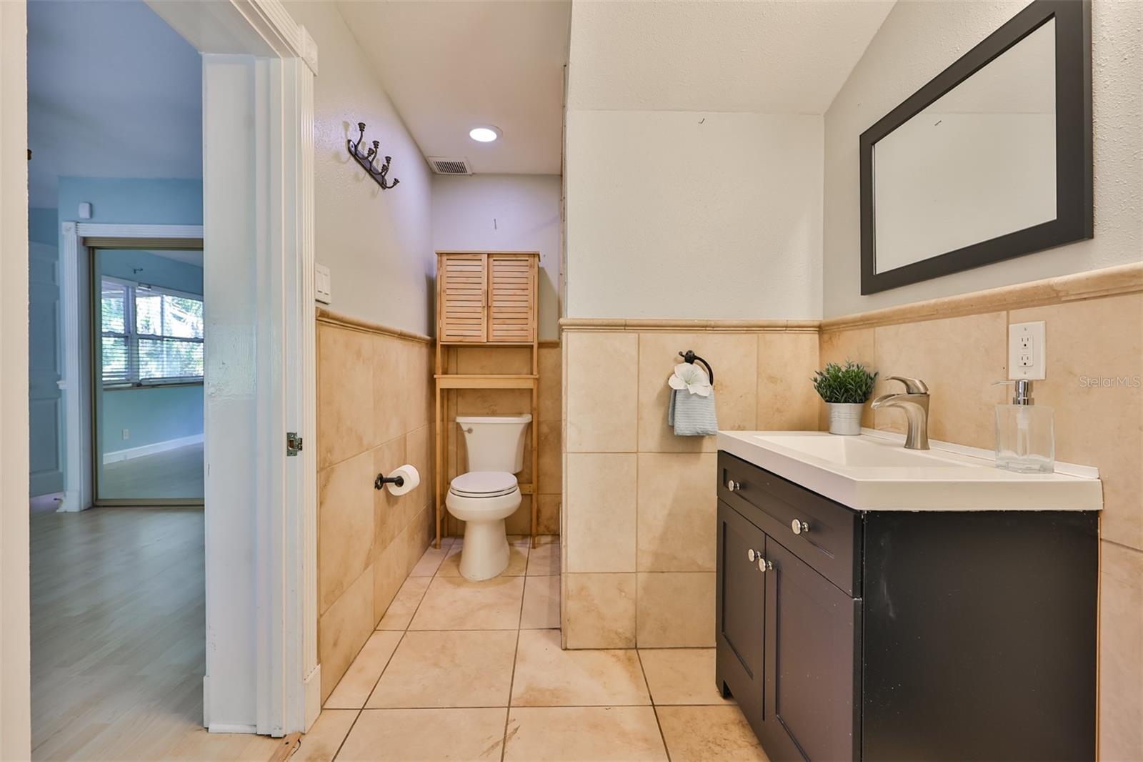 ROSERY GROVE VILLA - Residential