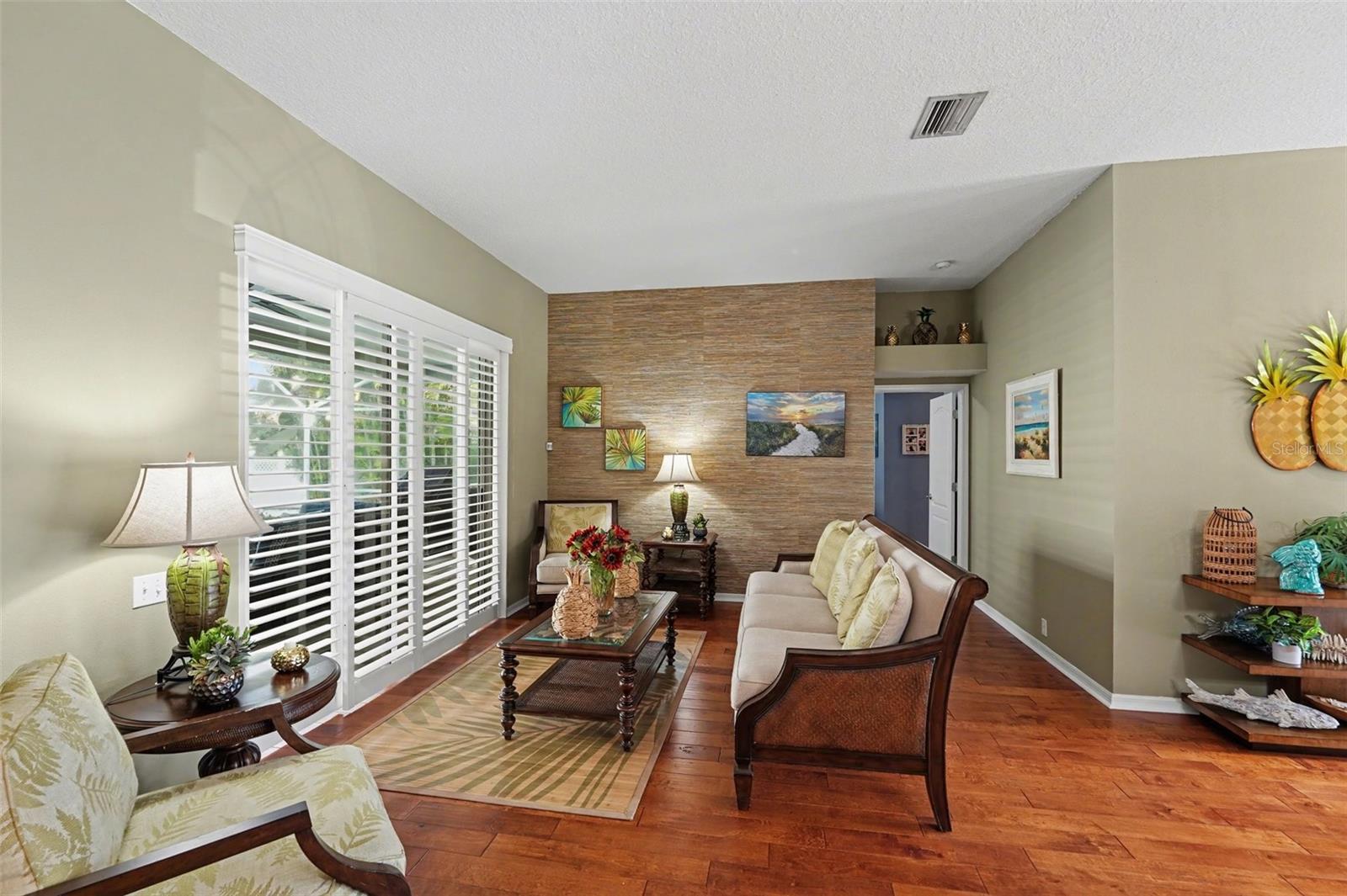 FALLBROOK PH 1 - Residential