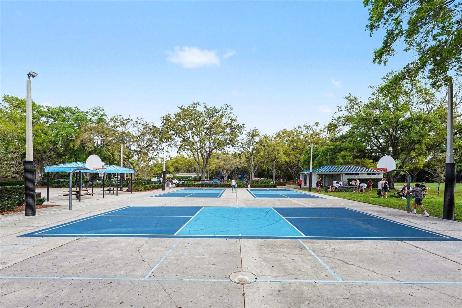 FALLBROOK PH 1 - Residential