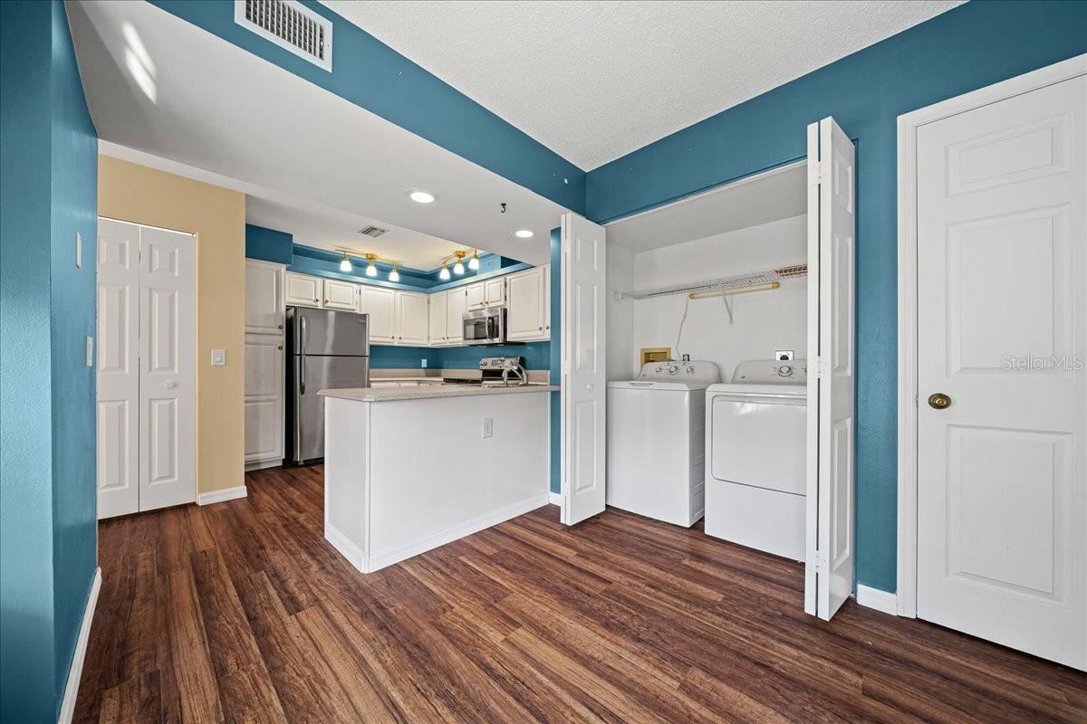 MOORINGS AT POINT O WOODS - Residential