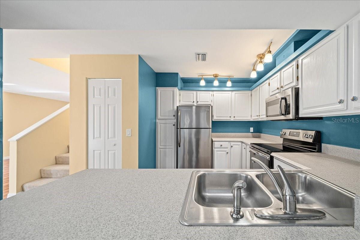 MOORINGS AT POINT O WOODS - Residential