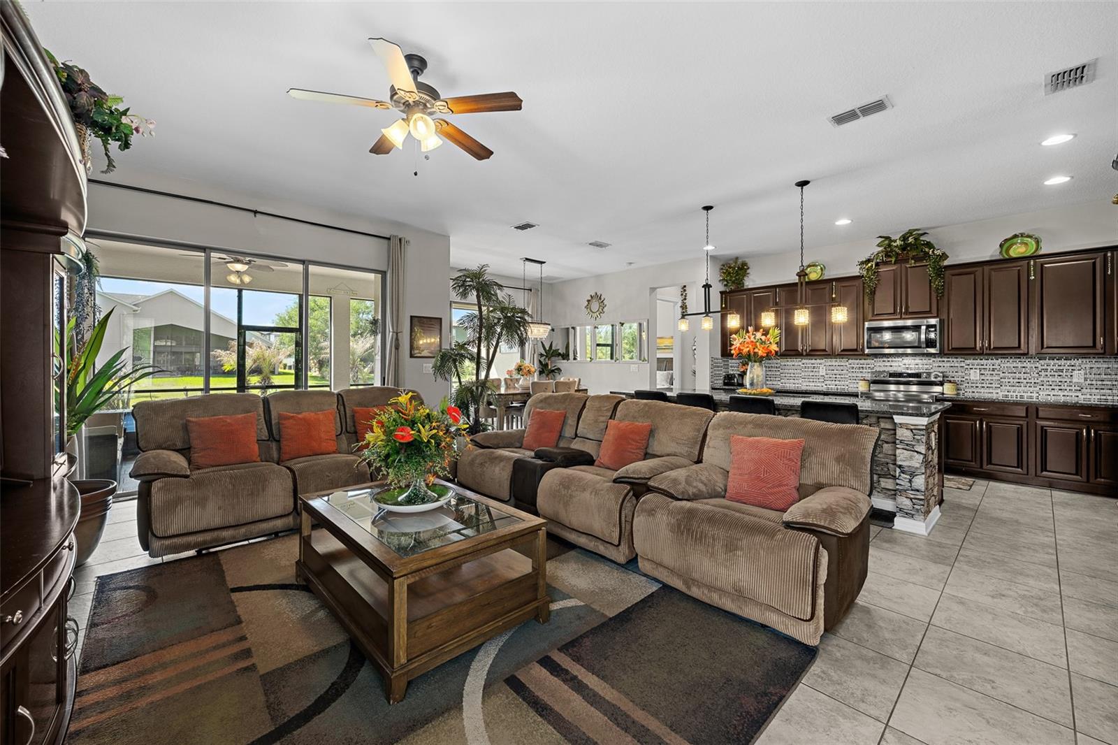 COUNTRY WALK INCREMENT C PH 01 - Residential