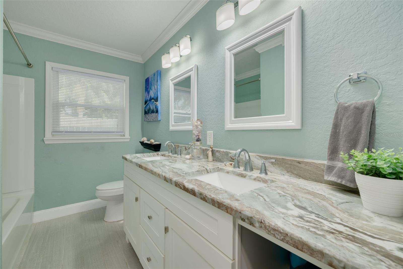 DEL ORO ESTATES - Residential