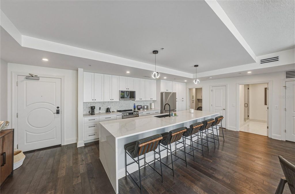 Photo of 1227 E Madison Street #504, Tampa, FL 33602 (MLS # TB8483182)