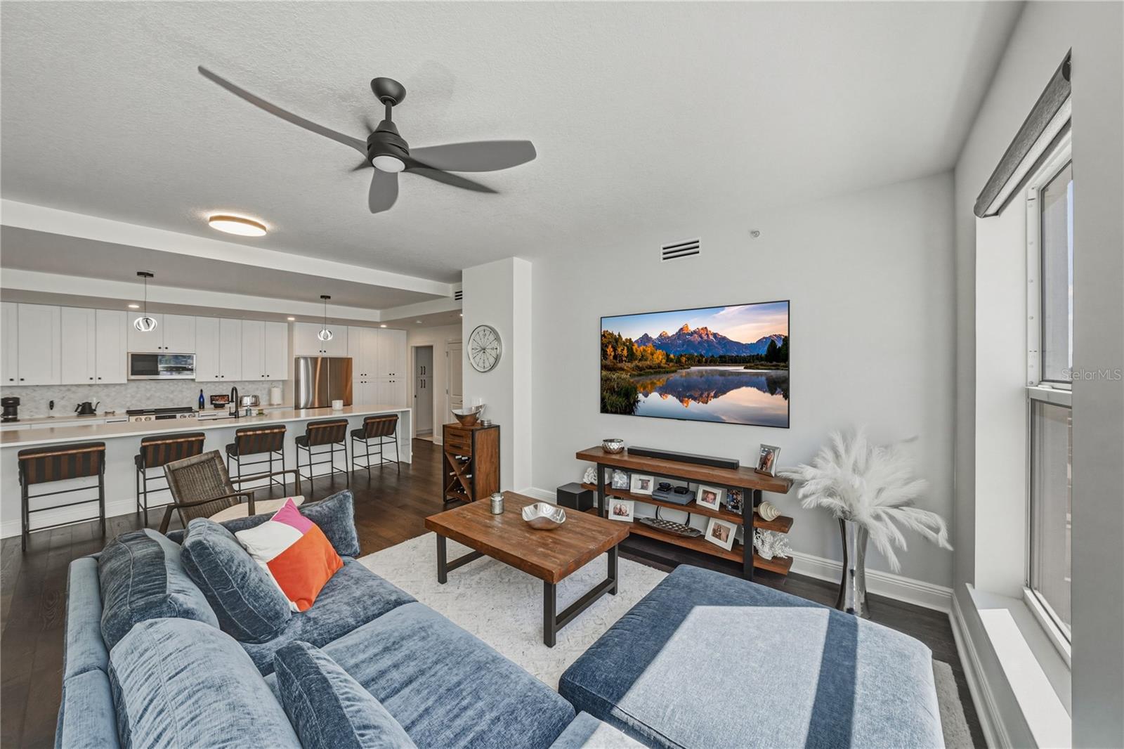 VENTANA - Residential