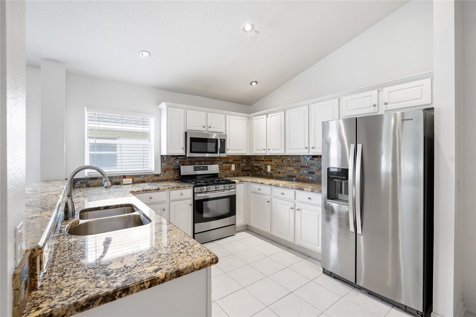 FISHHAWK RANCH PH 1 UNITS 1 - Residential