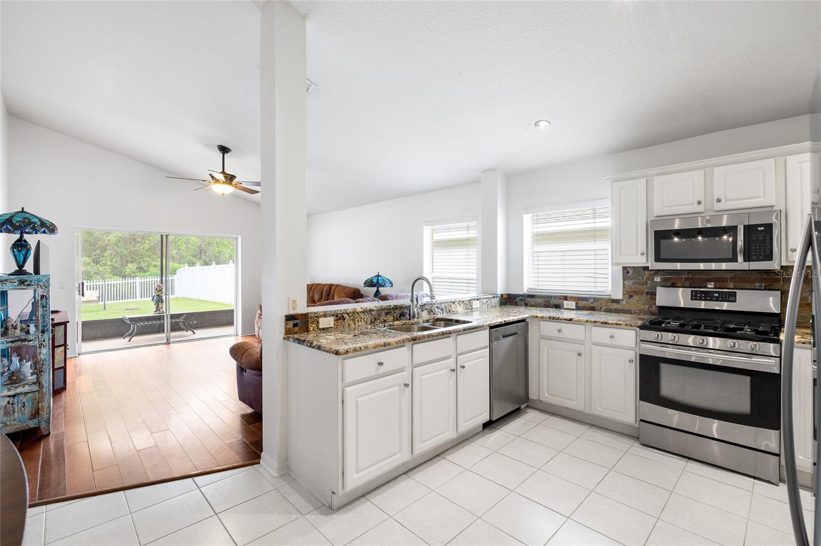 FISHHAWK RANCH PH 1 UNITS 1 - Residential