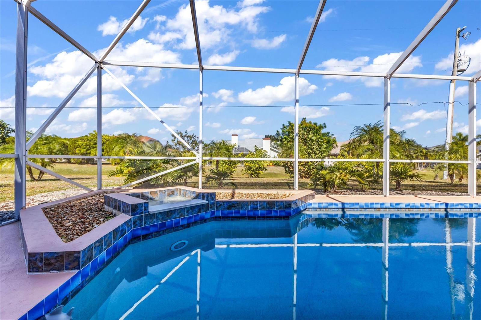 PUNTA GORDA ISLES SEC 23 - Residential