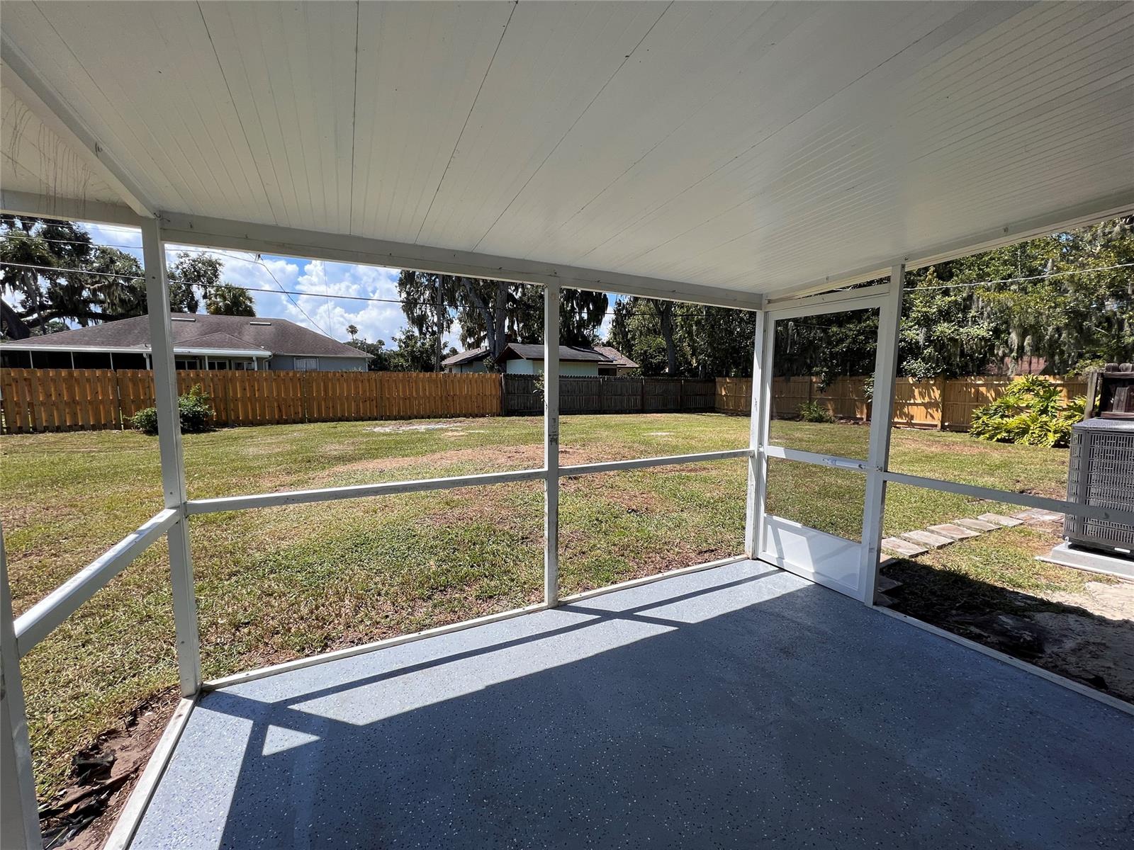 Florida Shores 01 - Residential