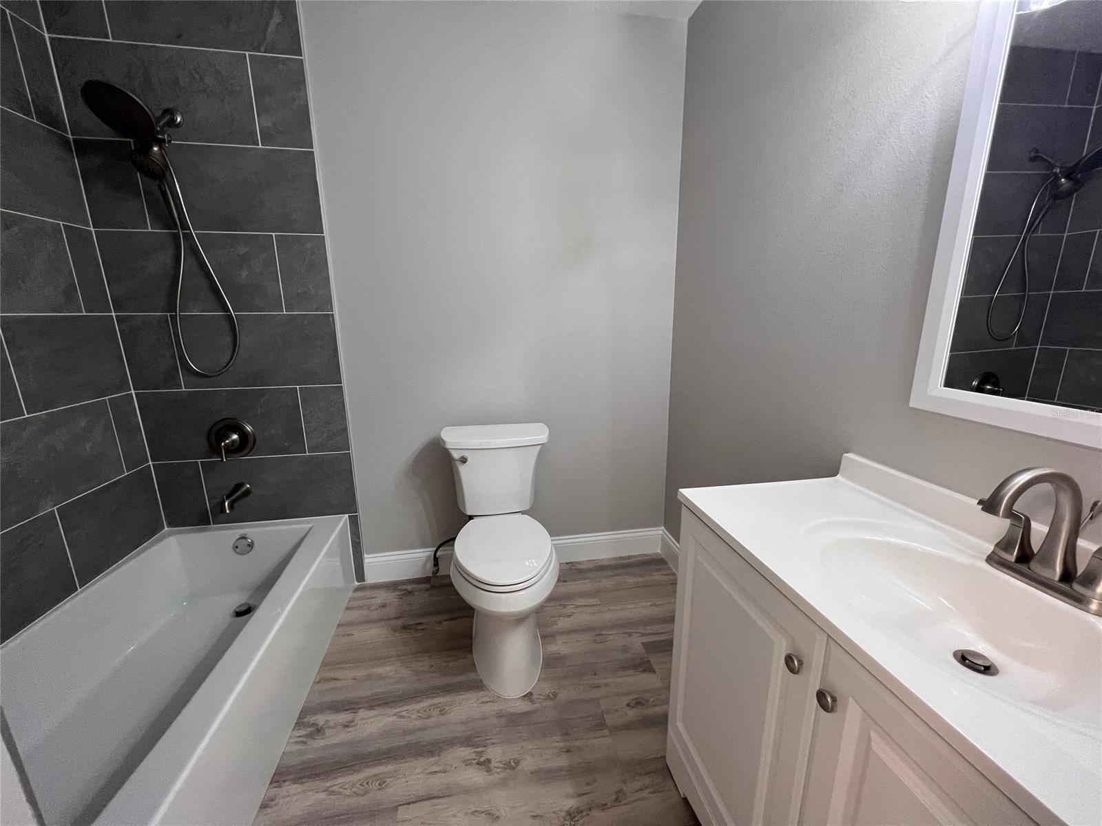 Florida Shores 01 - Residential