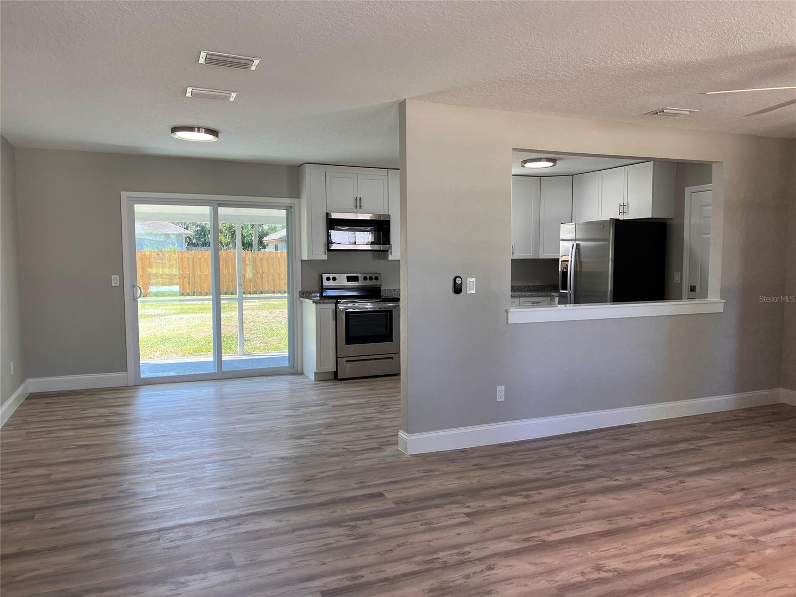 Florida Shores 01 - Residential