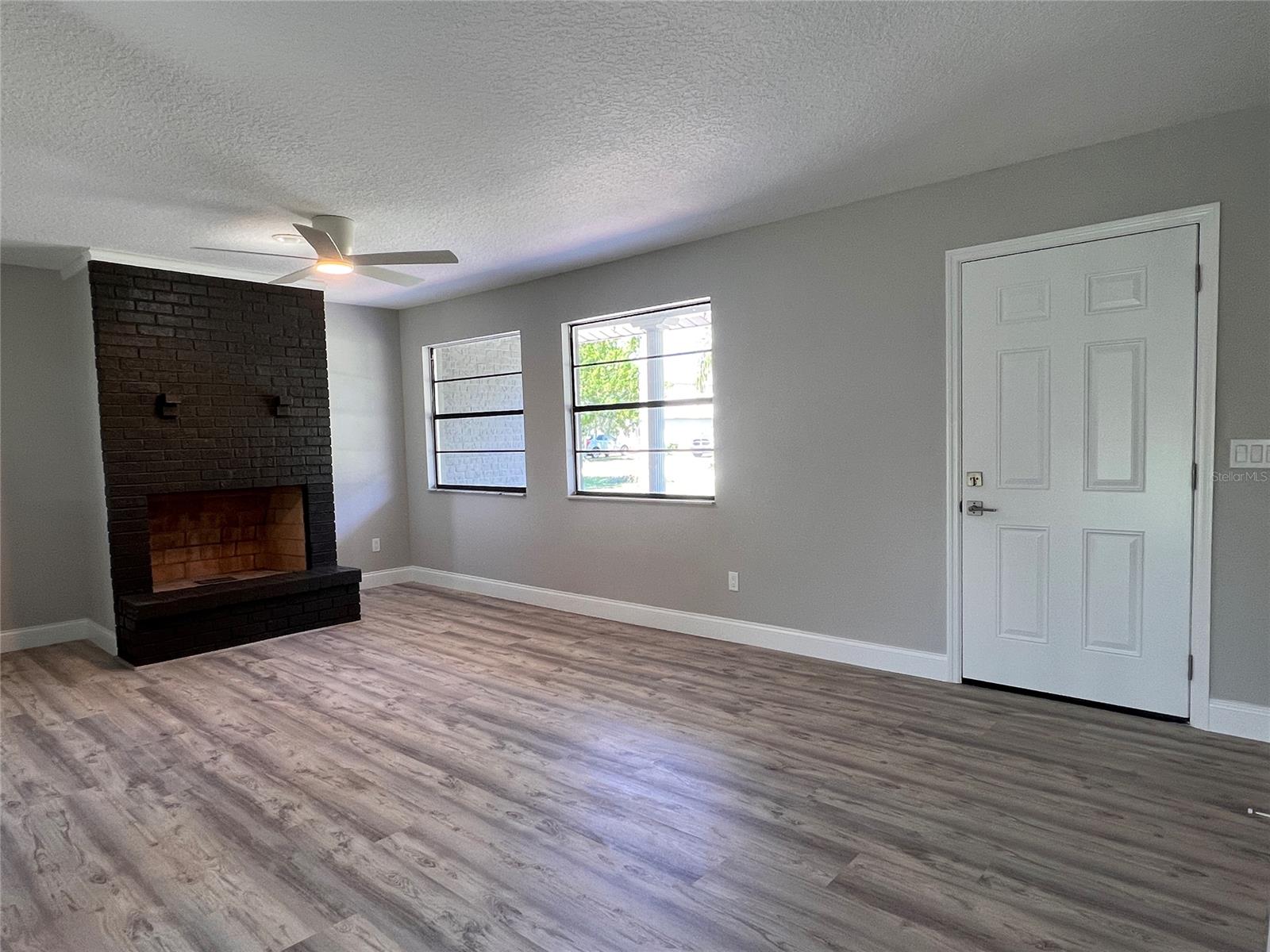 Florida Shores 01 - Residential