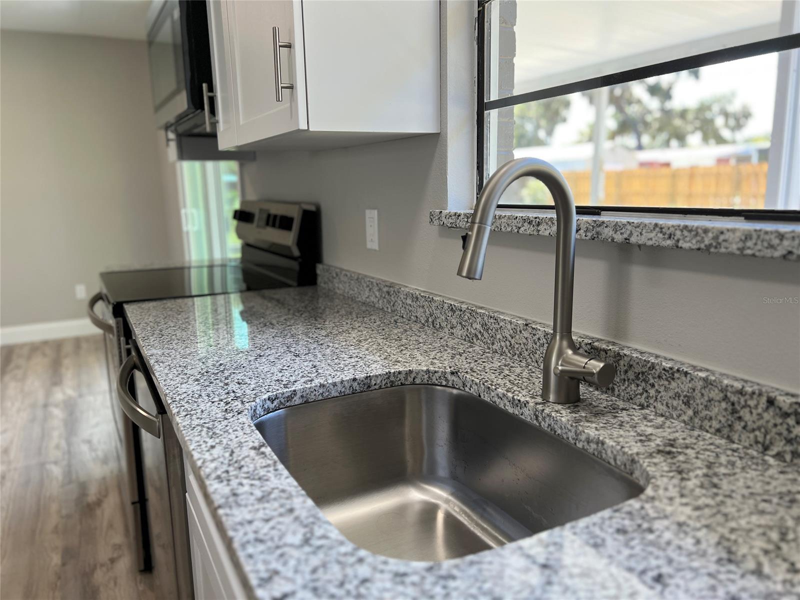 Florida Shores 01 - Residential