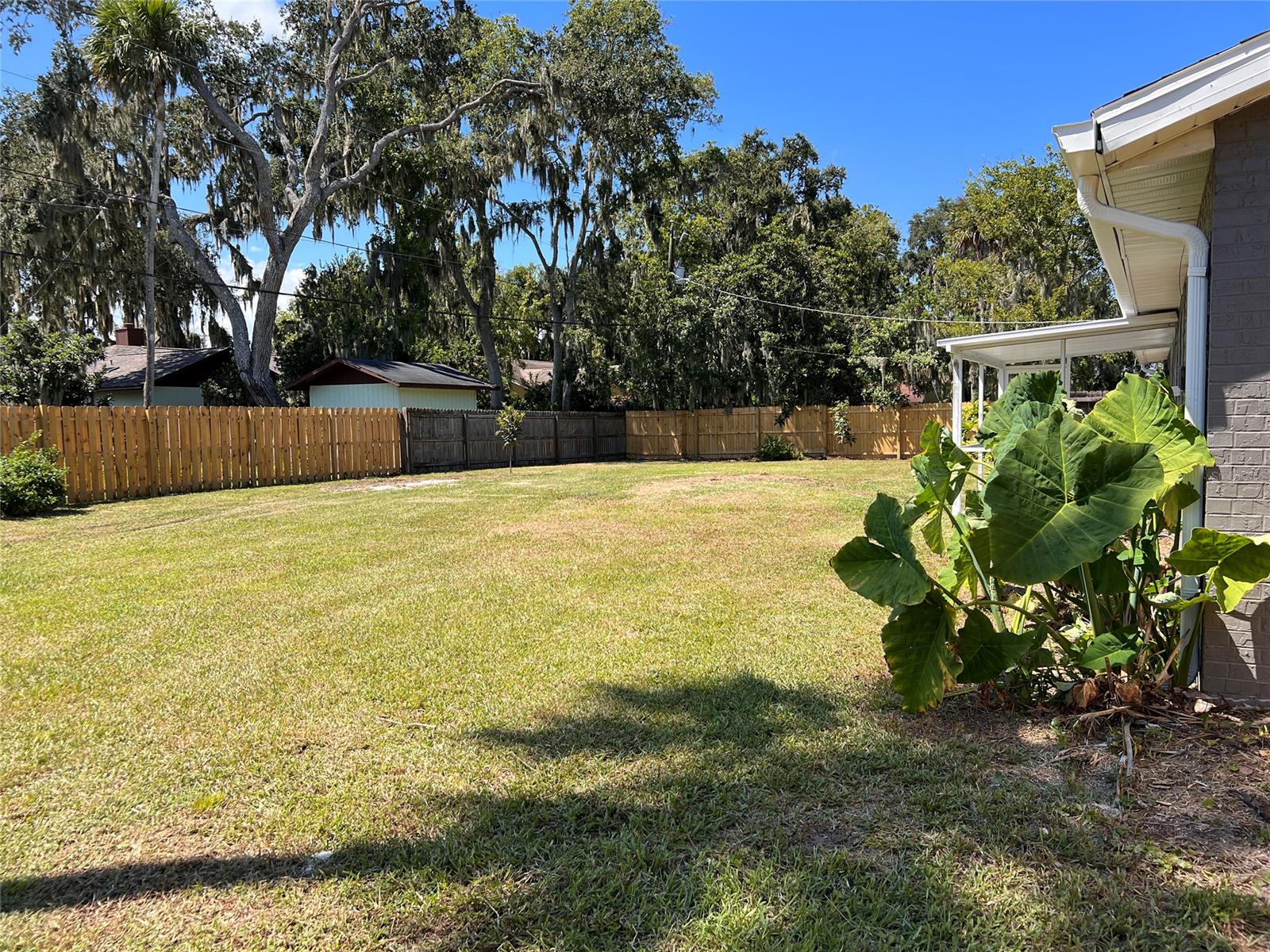 Florida Shores 01 - Residential