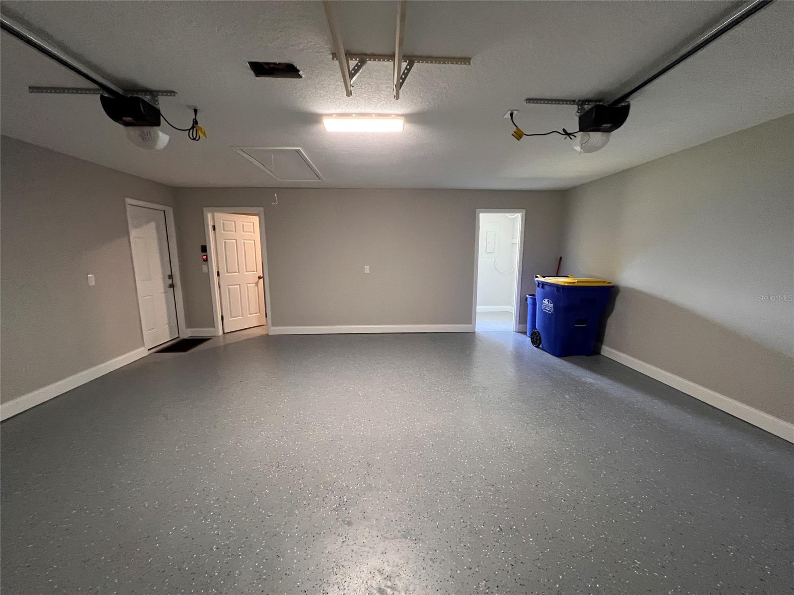 Florida Shores 01 - Residential