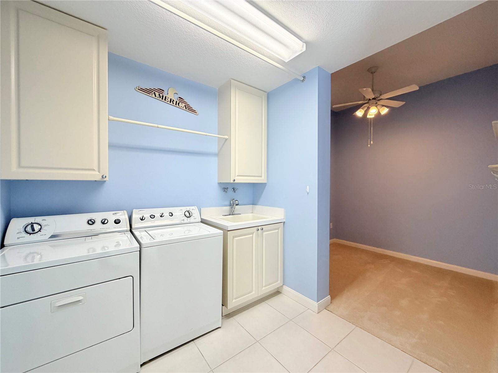 HARBOUR ISLE AT HUTCHINSON ISLAND WEST, A CONDOMIN - Residential