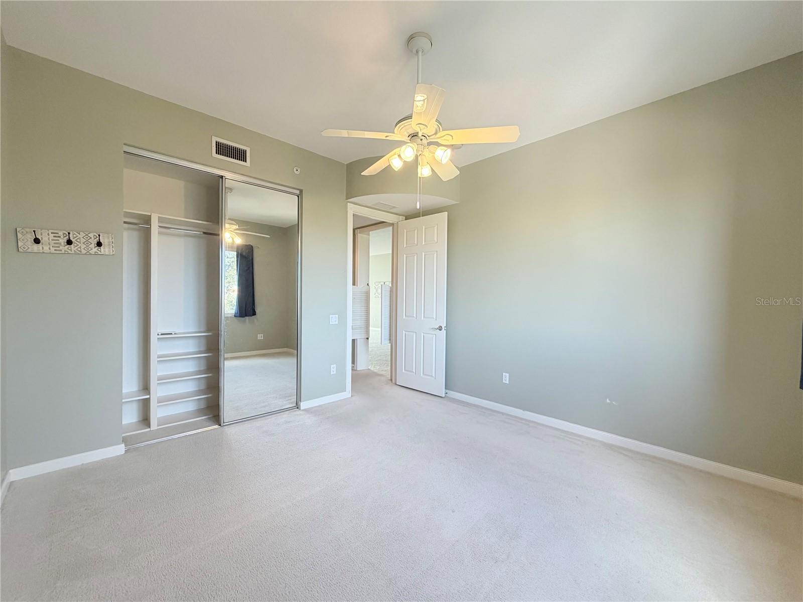 HARBOUR ISLE AT HUTCHINSON ISLAND WEST, A CONDOMIN - Residential