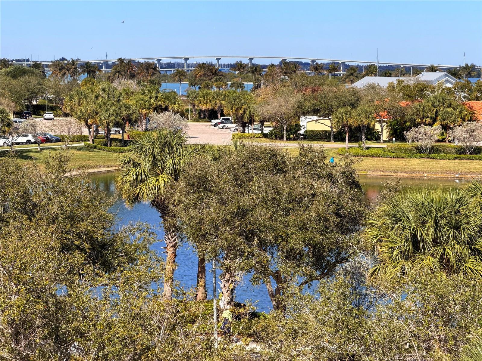 HARBOUR ISLE AT HUTCHINSON ISLAND WEST, A CONDOMIN - Residential