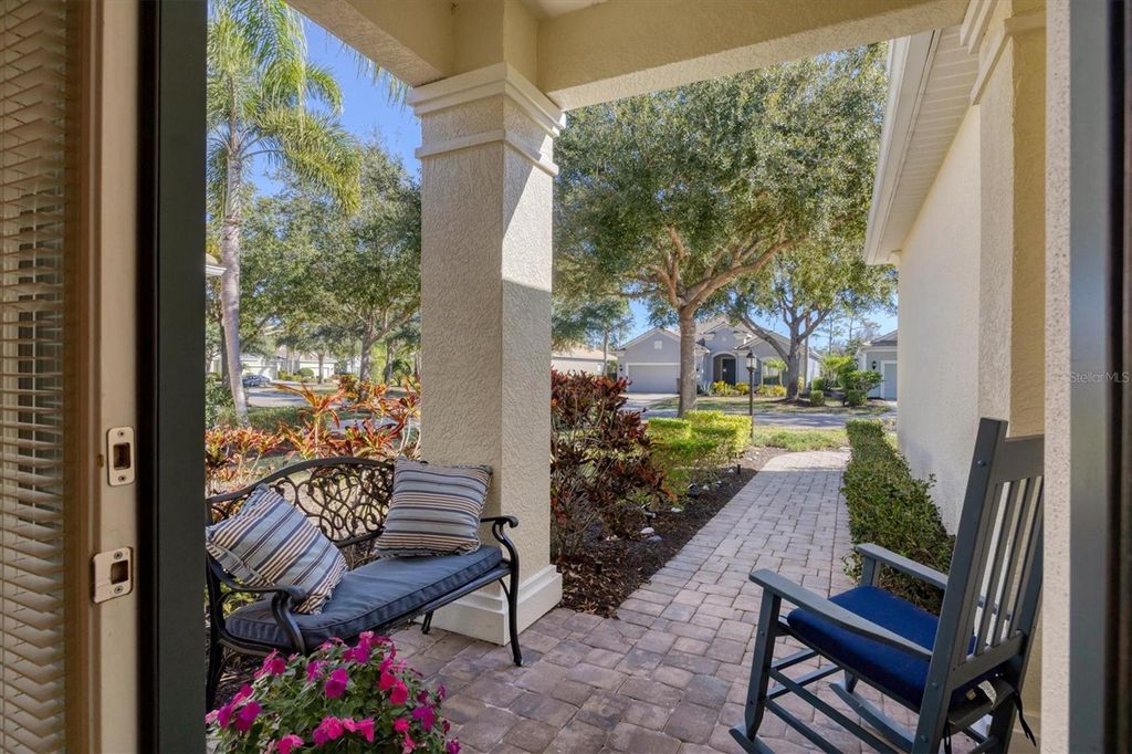 Photo of 7270 Lismore Court, Lakewood Ranch, FL 34202 (MLS # A4679101)