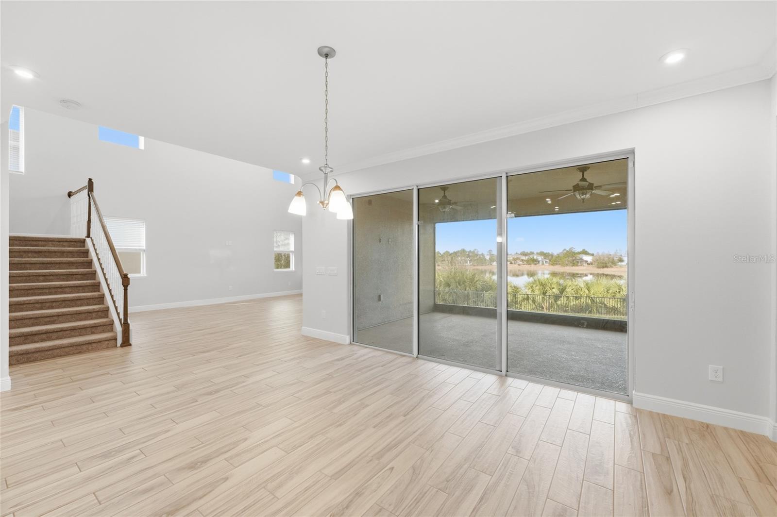 HAWKSMOOR-PH 1 - Residential