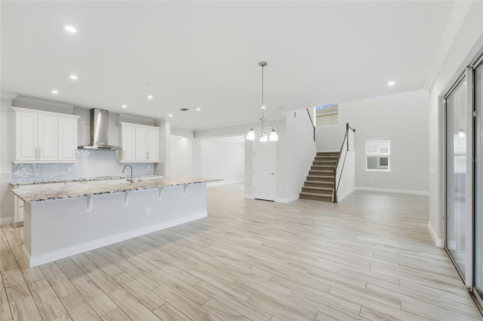 HAWKSMOOR-PH 1 - Residential