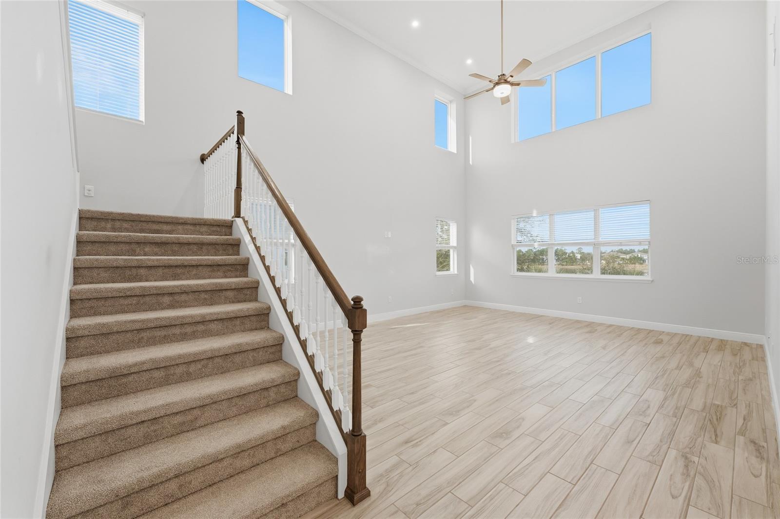 HAWKSMOOR-PH 1 - Residential