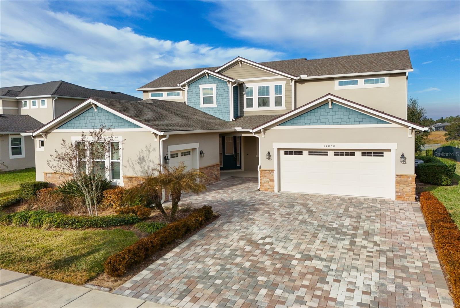 HAWKSMOOR-PH 1 - Residential