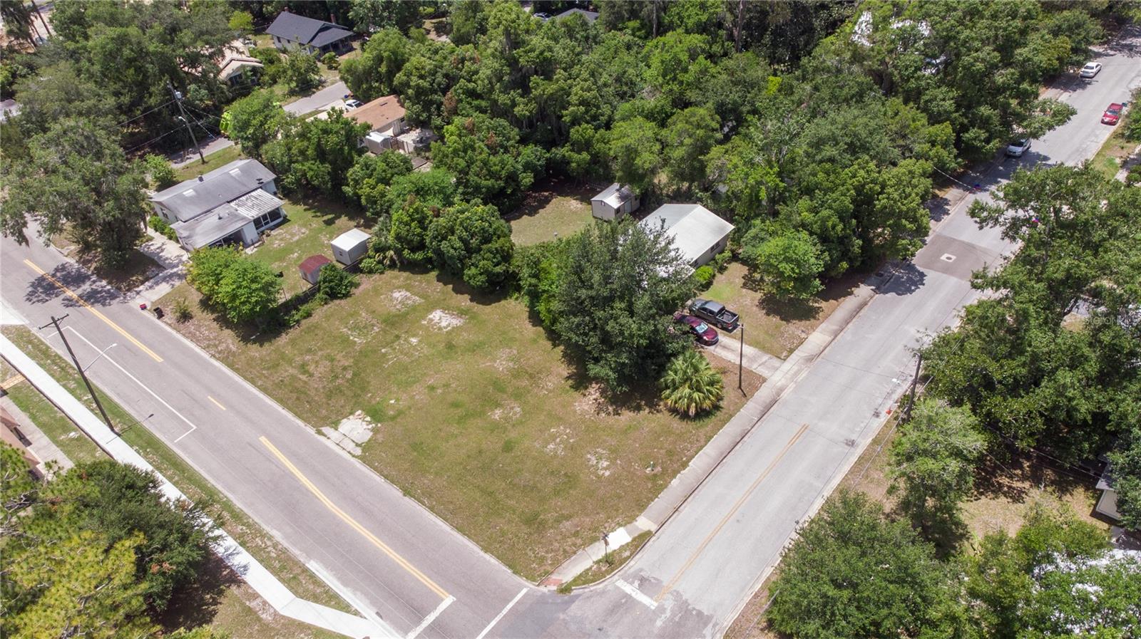 203 NW 14TH AVENUE