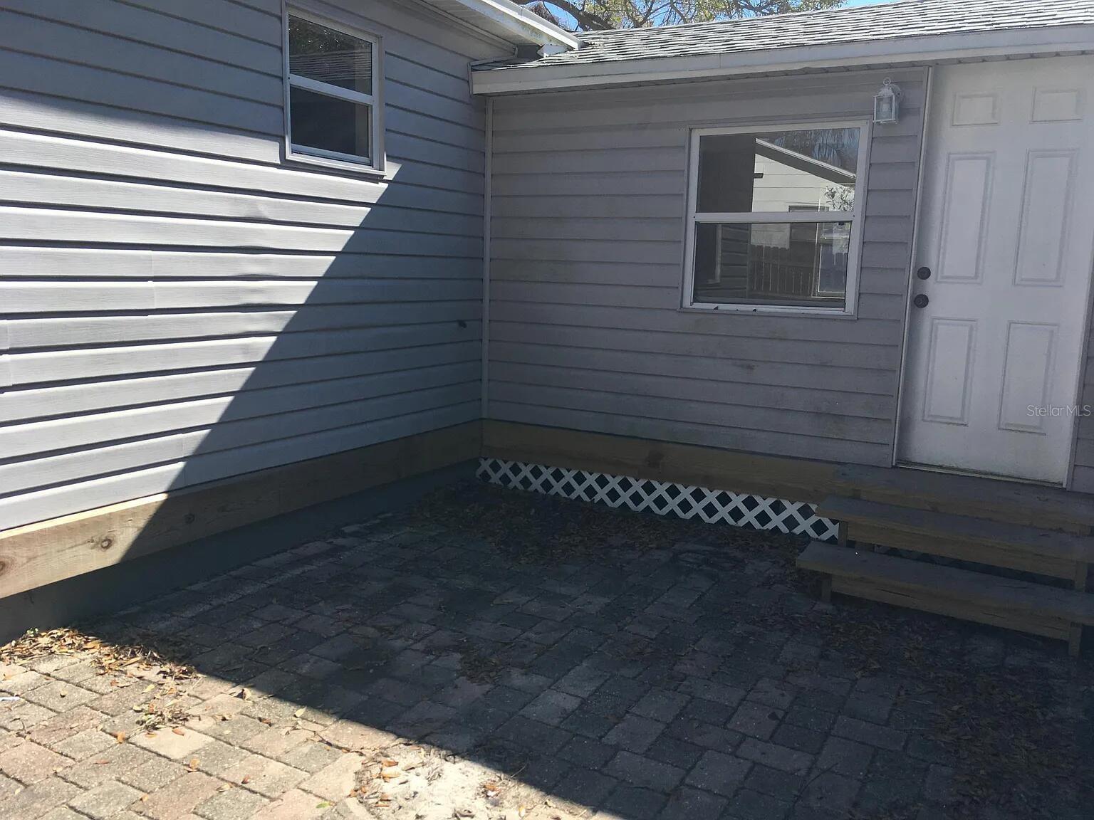 LARRYS SUB - Residential