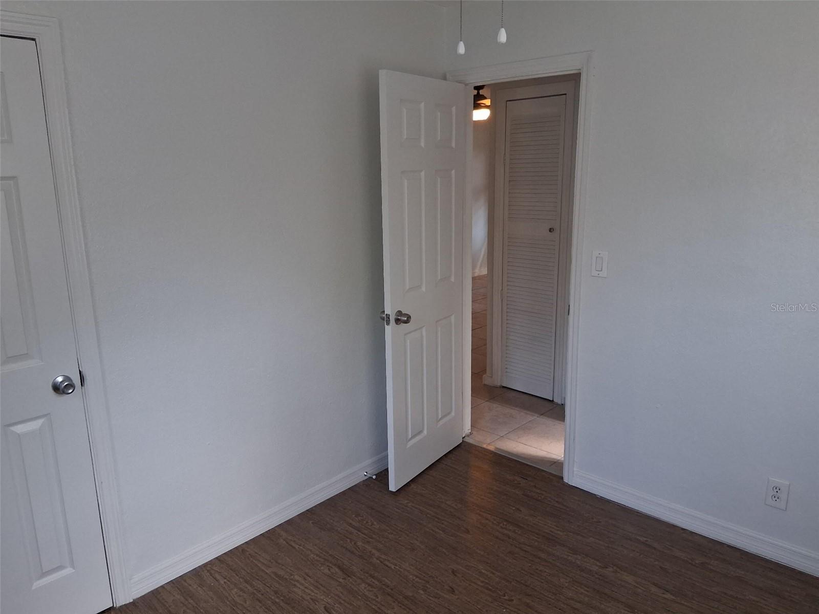 LARRYS SUB - Residential